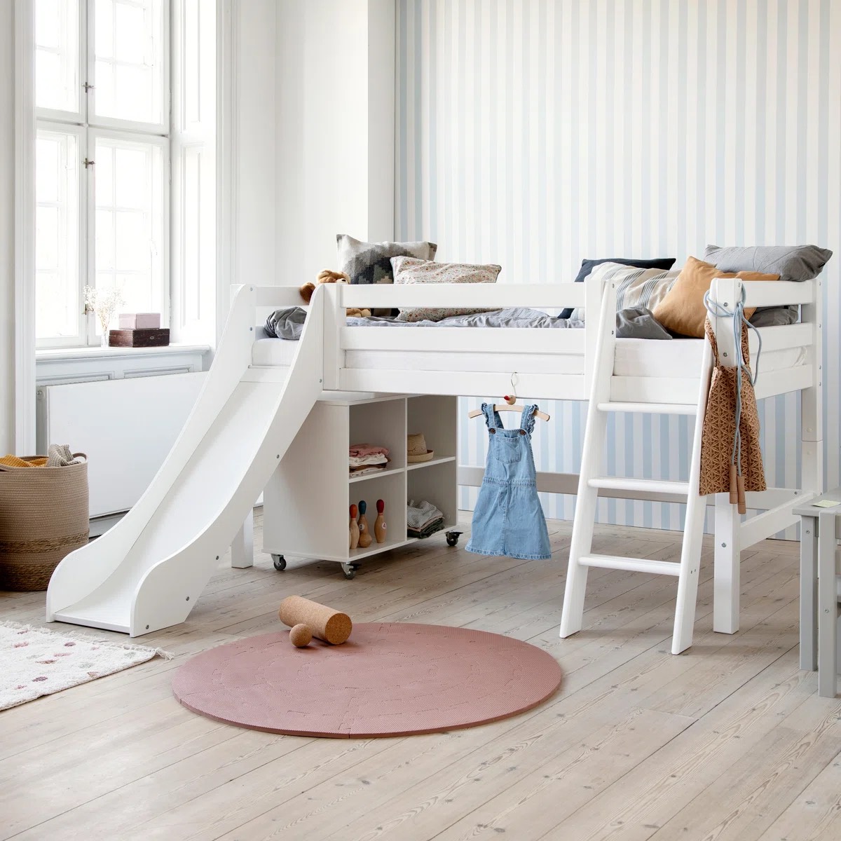 Oak & Aura Mid Sleeper Loft Bed